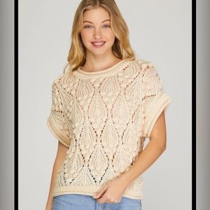 She + Sky Ball Trim Knit Short Sleeve Sweater in SM CREAM